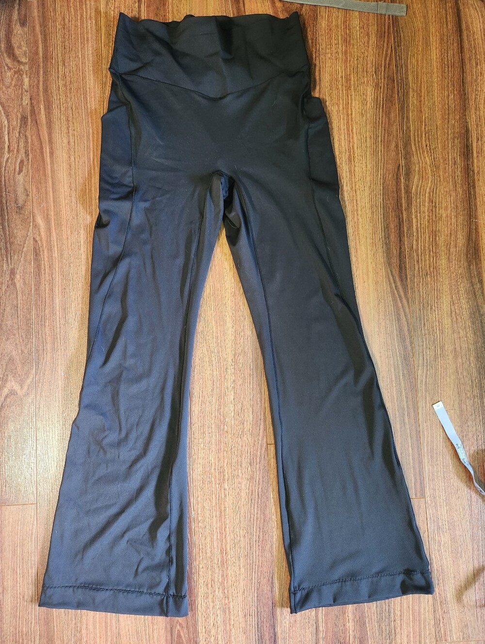 Halara Softly Zero High Waisted Tummy Control Black Flare Leggings Medium Petite